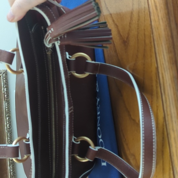NWT Dooney & Bourke Chestnut Florentine Leather Shopper Bag with Zip Clos… - Picture 11 of 16